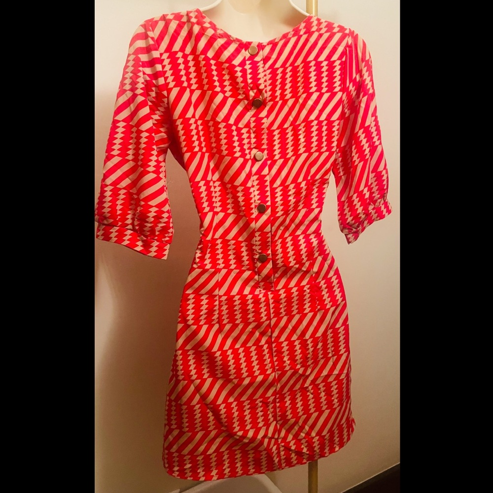 Beautiful stylish dress! 😍 S/M